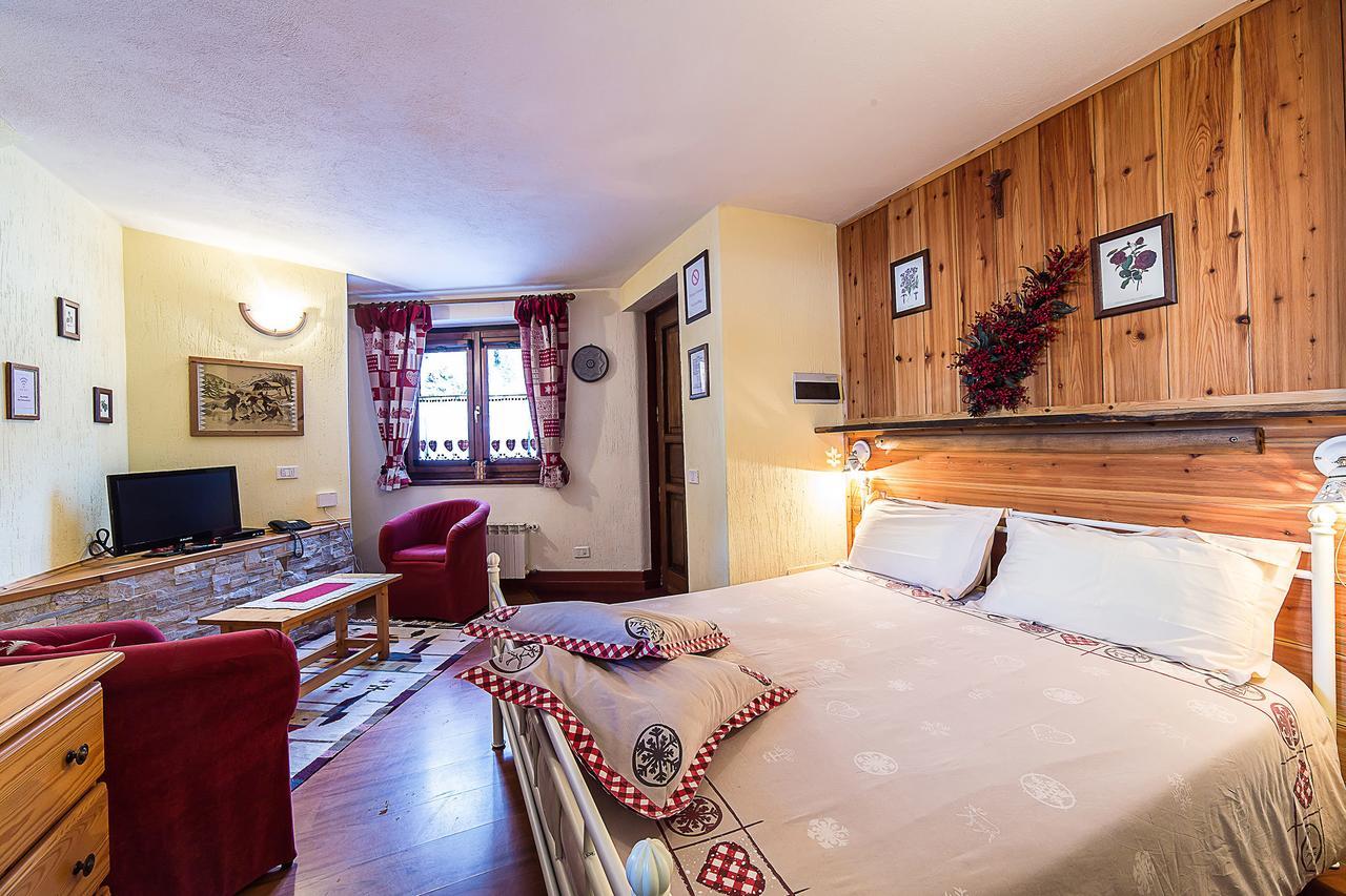 Le Thovex Bed & Breakfast La Thuile Dış mekan fotoğraf
